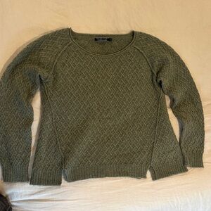 Peruvian Connection Olive royal alpaca sweater size M